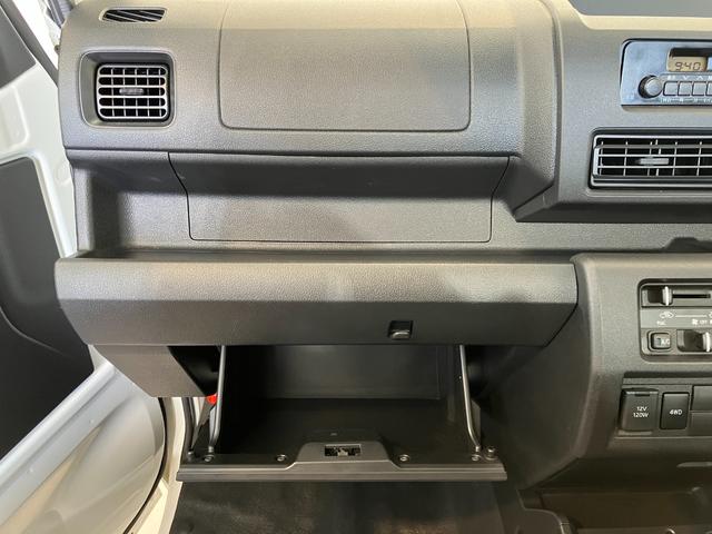 ハイゼットトラックスタンダード　４ＷＤ／ＭＴ／ＡＭ／ＦＭラジオワンオーナー　４ＷＤ　ＭＴ　ＡＭ／ＦＭラジオ　スマアシ　ハロゲンヘッドライト　オートライト　オートマチックハイビーム　取扱説明書　メンテナンスノート（香川県）の中古車