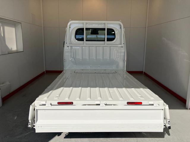 ハイゼットトラックスタンダード　４ＷＤ／ＭＴ／ＡＭ／ＦＭラジオワンオーナー　４ＷＤ　ＭＴ　ＡＭ／ＦＭラジオ　スマアシ　ハロゲンヘッドライト　オートライト　オートマチックハイビーム　取扱説明書　メンテナンスノート（香川県）の中古車