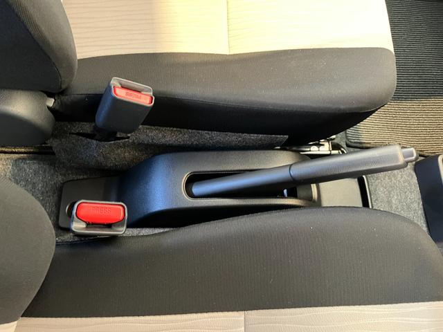 ミライースＬ　ＳＡIIIオーディオレス／キーレスエントリーワンオーナー　オーディオレス　キーレスエントリー　ハロゲンヘッドライト　オートライト　オートマチックハイビーム　シガーソケット　取扱説明書　メンテナンスノート（香川県）の中古車