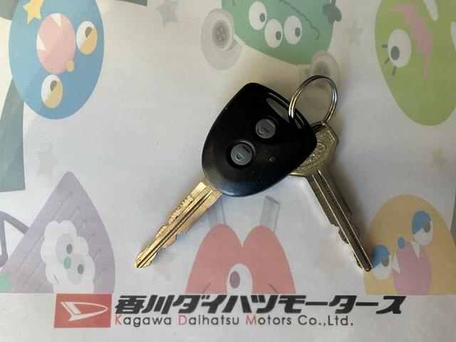 ステラＬ　ＣＤ／ＥＴＣ／キーレスエントリーワンオーナー　ＣＤ　純正ＥＴＣ　キーレスエントリー　電動格納ミラー　ハロゲンヘッドライト　取扱説明書　メンテナンスノート（香川県）の中古車