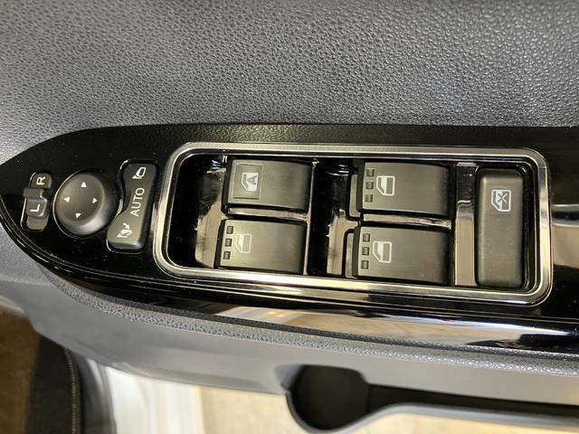 タントカスタムＲＳ　ターボ／ナビ／ＥＴＣ／ドラレコ／アルミワンオーナー　ターボ　純正ナビ　純正ＥＴＣ　純正ドライブレコーダー　パノラマモニター　アダプティブクルーズコントロール　Ｂｌｕｅｔｏｏｔｈ接続　運転席・助手席シートヒーター　両側パワースライドドア（香川県）の中古車