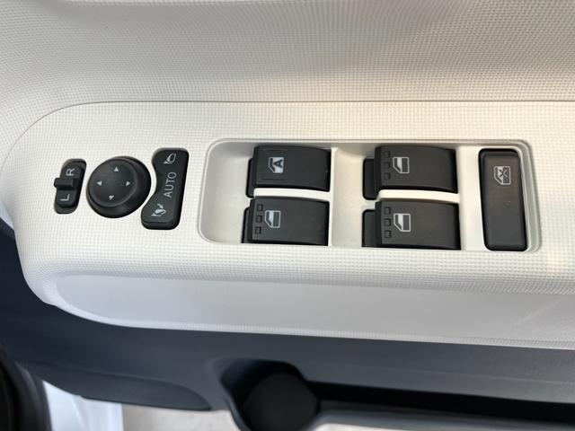 ムーヴキャンバスストライプスＸ　オーディオレス／ＵＳＢ入力端子ワンオーナー　オーディオレス　両側パワースライドドア　ＬＥＤヘッドランプ　オートライトオートマチックハイビーム　ＵＳＢ入力端子　スマートキー　取扱説明書　メンテナンスノート（香川県）の中古車