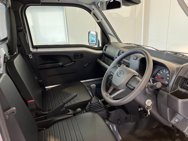 ハイゼットトラックスタンダード農用スペシャル　４ＷＤ／ＭＴ／作業灯ワンオーナー　４ＷＤ　ＭＴ　作業灯　ＡＭ／ＦＭラジオ　ハロゲンヘッドライト　オートライト　オートマチックハイビーム　スマアシ　取扱説明書　メンテナンスノート（香川県）の中古車