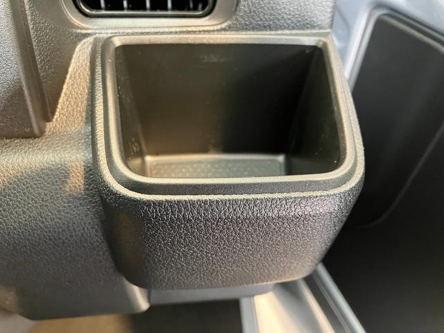 ハイゼットトラックスタンダード農用スペシャル　４ＷＤ／ＭＴ／作業灯ワンオーナー　４ＷＤ　ＭＴ　作業灯　ＡＭ／ＦＭラジオ　ハロゲンヘッドライト　オートライト　オートマチックハイビーム　スマアシ　取扱説明書　メンテナンスノート（香川県）の中古車