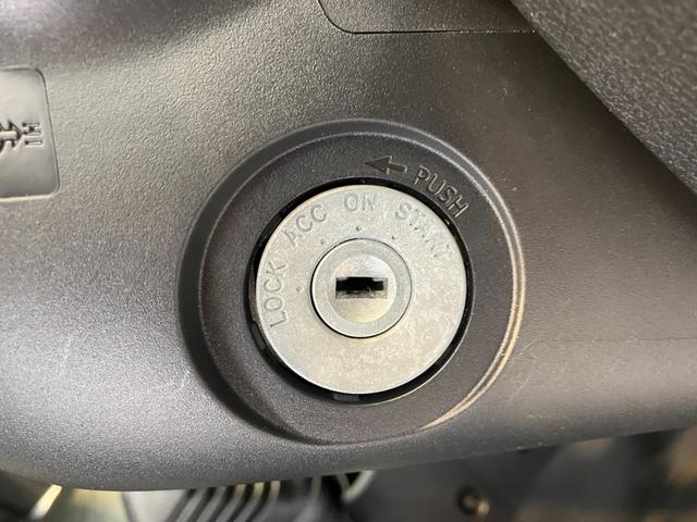 ハイゼットトラックスタンダード農用スペシャル　４ＷＤ／ＭＴ／作業灯ワンオーナー　４ＷＤ　ＭＴ　作業灯　ＡＭ／ＦＭラジオ　ハロゲンヘッドライト　オートライト　オートマチックハイビーム　スマアシ　取扱説明書　メンテナンスノート（香川県）の中古車