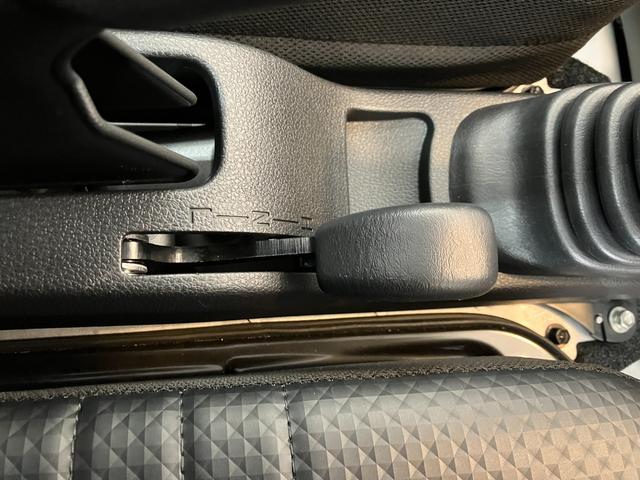 ハイゼットトラックスタンダード農用スペシャル　４ＷＤ／ＭＴ／作業灯ワンオーナー　４ＷＤ　ＭＴ　作業灯　ＡＭ／ＦＭラジオ　ハロゲンヘッドライト　オートライト　オートマチックハイビーム　スマアシ　取扱説明書　メンテナンスノート（香川県）の中古車