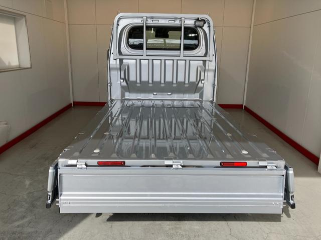 ハイゼットトラックスタンダード農用スペシャル　４ＷＤ／ＭＴ／作業灯ワンオーナー　４ＷＤ　ＭＴ　作業灯　ＡＭ／ＦＭラジオ　ハロゲンヘッドライト　オートライト　オートマチックハイビーム　スマアシ　取扱説明書　メンテナンスノート（香川県）の中古車