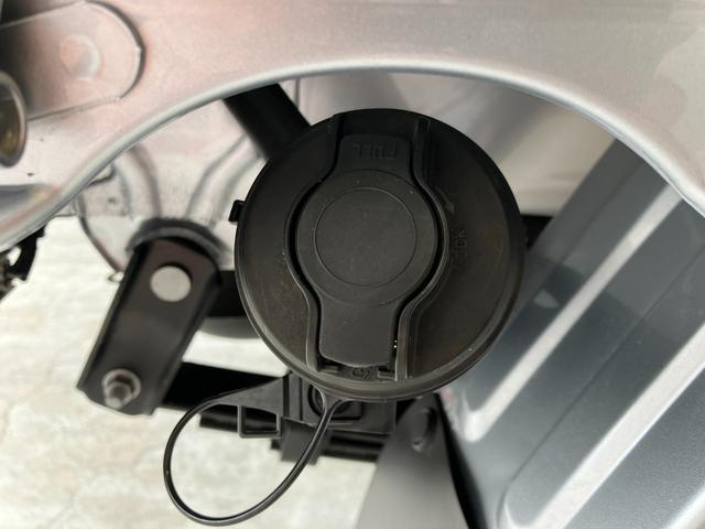 ハイゼットトラックスタンダード農用スペシャル　４ＷＤ／ＭＴ／作業灯ワンオーナー　４ＷＤ　ＭＴ　作業灯　ＡＭ／ＦＭラジオ　ハロゲンヘッドライト　オートライト　オートマチックハイビーム　スマアシ　取扱説明書　メンテナンスノート（香川県）の中古車