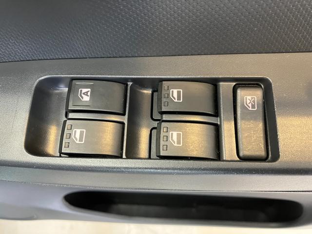 ミライースL SAIIICDチューナー/キーレスエントリーワンオーナー 純正CDチューナー キーレスエントリー スマアシIII ハロゲンヘッドライト オートライト オートマチックハイビーム シガーソケット 取扱説明書 メンテナンスノート(香川県)の中古車