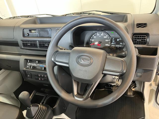 ハイゼットトラックスタンダード　ＭＴ／ＡＭ／ＦＭラジオワンオーナー　ＭＴ　ＡＭ／ＦＭラジオ　スマアシ　ハロゲンヘッドライト　オートライト　オートマチックハイビーム　取扱説明書　メンテナンスノート（香川県）の中古車