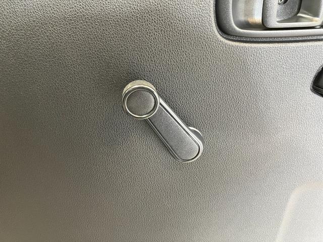 ハイゼットトラックスタンダード AM/FMラジオワンオーナー AM/FMラジオ ハロゲンヘッドライト オートライト オートマチックハイビーム 取扱説明書 メンテナンスノート(香川県)の中古車