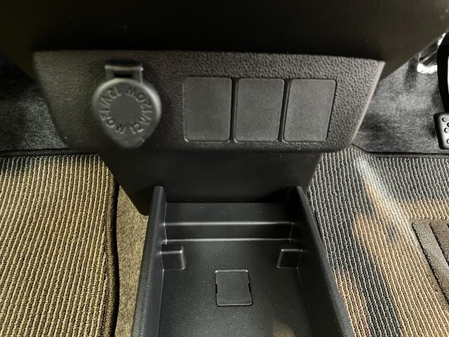 ミライースＸ　ＳＡIII　オーディオレス／シガーソケットワンオーナー　オーディオレス　キーレスエントリー　電動格納ミラー　ＬＥＤヘッドランプ　オートライト　オートマチックハイビーム　シガーソケット　取扱説明書　メンテナンスノート（香川県）の中古車