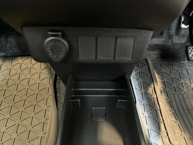 ミライースL SAIII オーディオレス/シガーソケットワンオーナー オーディオレス キーレスエントリー スマアシIII ハロゲンヘッドライト オートライト オートマチックハイビーム シガーソケット 取扱説明書 メンテナンスノート(香川県)の中古車