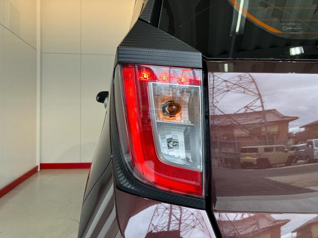 ミライースL SAIII オーディオレス/シガーソケットワンオーナー オーディオレス キーレスエントリー スマアシIII ハロゲンヘッドライト オートライト オートマチックハイビーム シガーソケット 取扱説明書 メンテナンスノート(香川県)の中古車