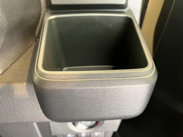 タフトＸ　オーディオレス／電動格納ミラーワンオーナー　オーディオレス　バックモニター対応カメラ　電動パーキングブレーキ　オートブレーキホールド　電動格納ミラー　ＬＥＤヘッドランプ　オートライト　オートマチックハイビーム　ＵＳＢ入力端子（香川県）の中古車