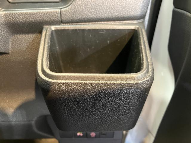 ハイゼットカーゴＤＸ　ＭＴ／ルーフキャリア−ワンオーナー　メーター交換車　ＭＴ　ＡＭ／ＦＭラジオ　両側スライドドア　ルーフキャリア−　キーレスエントリー　取扱説明書　メンテナンスノート（香川県）の中古車