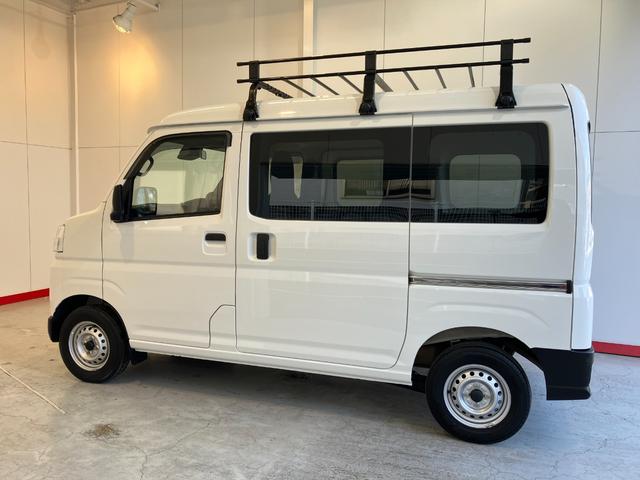 ハイゼットカーゴＤＸ　ＭＴ／ルーフキャリア−ワンオーナー　メーター交換車　ＭＴ　ＡＭ／ＦＭラジオ　両側スライドドア　ルーフキャリア−　キーレスエントリー　取扱説明書　メンテナンスノート（香川県）の中古車