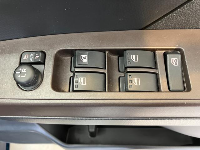 トールＧ　ＳＡII　ナビ／ＥＴＣ／ドラレコワンオーナー　純正ナビ　純正ＥＴＣ　純正ドライブレコーダー　バックモニター　アダプティブクルーズコントロール　Ｂｌｕｅｔｏｏｔｈ接続　両側パワースライドドア　電動格納ミラー　スマアシＩＩ　スマートキー（香川県）の中古車