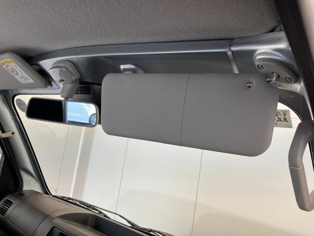 ハイゼットトラックスタンダード　ＭＴ／ＡＭ／ＦＭラジオワンオーナー　ＡＭ／ＦＭラジオ　ＭＴ　スマアシ　ハロゲンヘッドライト　オートライト　オートマチックハイビーム　ゴムマット　バイザー　取扱説明書　メンテナンスノート（香川県）の中古車