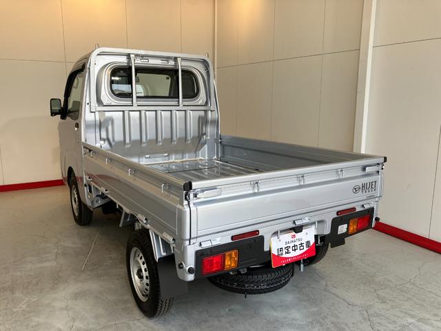 ハイゼットトラックスタンダード　ＭＴ／ＡＭ／ＦＭラジオワンオーナー　ＡＭ／ＦＭラジオ　ＭＴ　スマアシ　ハロゲンヘッドライト　オートライト　オートマチックハイビーム　ゴムマット　バイザー　取扱説明書　メンテナンスノート（香川県）の中古車