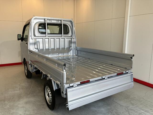 ハイゼットトラックスタンダード　ＭＴ／ＡＭ／ＦＭラジオワンオーナー　ＡＭ／ＦＭラジオ　ＭＴ　スマアシ　ハロゲンヘッドライト　オートライト　オートマチックハイビーム　ゴムマット　バイザー　取扱説明書　メンテナンスノート（香川県）の中古車