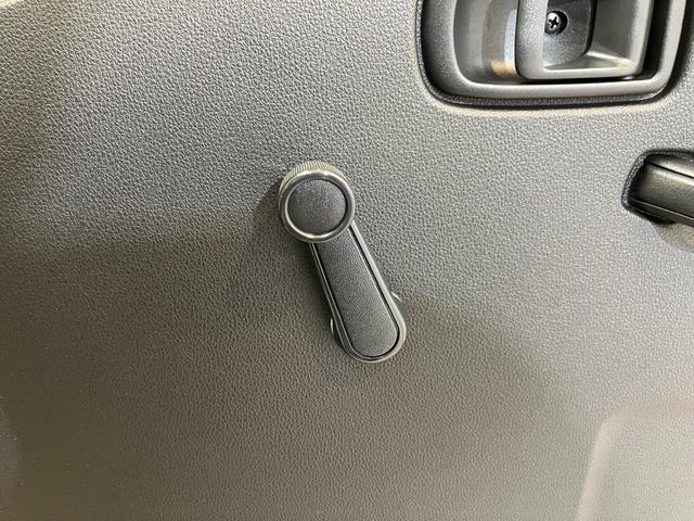 ハイゼットトラックスタンダード　ＭＴ／ＡＭ／ＦＭラジオワンオーナー　ＭＴ　ＡＭ／ＦＭラジオ　ハロゲンヘッドライト　ラバーマット　バイザー　スマアシ　取扱説明書　メンテナンスノート（香川県）の中古車