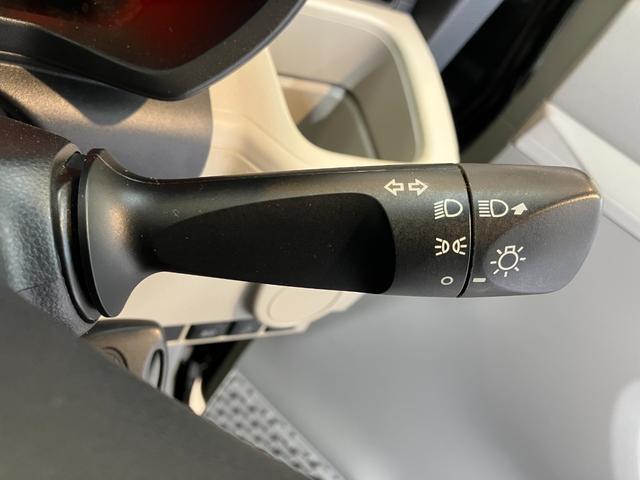 ムーヴL SAIII CD/USBチューナーワンオーナー CD/USBチューナー スマアシIII ハロゲンヘッドライト オートマチックハイビーム 電動格納ミラー キーレスエントリー 取扱説明書 メンテナンスノート(香川県)の中古車