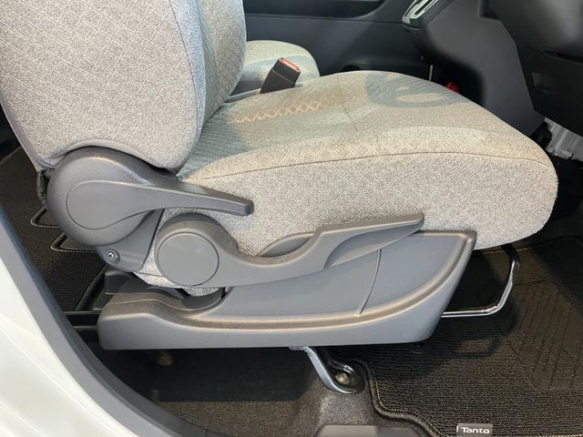 タントＸ　オーディオレス／ＵＳＢ入力端子ワンオーナー　オーディオレス　バックモニター対応カメラ　左側パワースライドドア　電動パーキングブレーキ　オートブレーキホールド　ＬＥＤヘッドランプ　運転席・助手席シートヒーター　スマートキー（香川県）の中古車