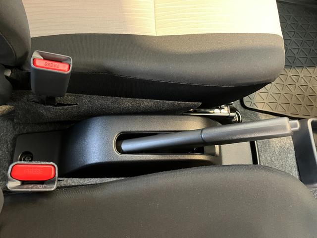 ミライースL SAIII オーディオレス/シガーソケットワンオーナー オーディオレス キーレスエントリー ハロゲンヘッドライト オートライト オートマチックハイビーム スマアシIII シガーソケット 取扱説明書 メンテナンスノート(香川県)の中古車