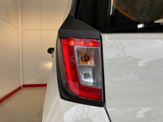 ミライースL SAIII オーディオレス/シガーソケットワンオーナー オーディオレス キーレスエントリー ハロゲンヘッドライト オートライト オートマチックハイビーム スマアシIII シガーソケット 取扱説明書 メンテナンスノート(香川県)の中古車