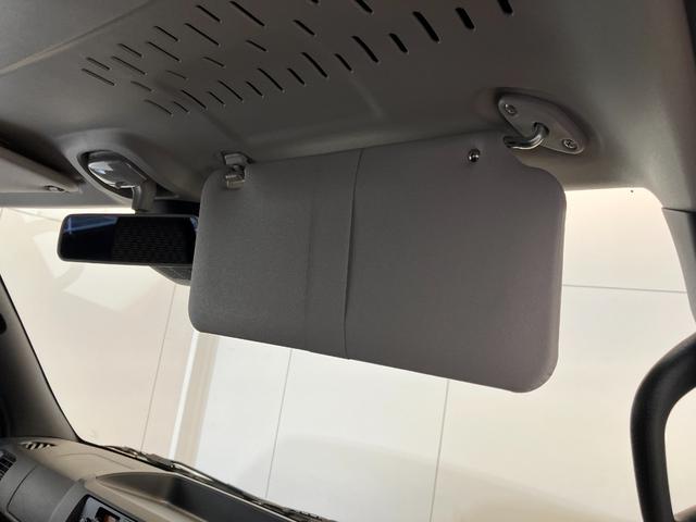 ハイゼットカーゴＤＸ　ＡＭ／ＦＭラジオ／キーレスエントリーワンオーナー　ＡＭ／ＦＭラジオ　スマアシ　両側スライドドア　キーレスエントリー　ハロゲンヘッドライト　オートライト　オートマチックハイビーム　取扱説明書　メンテナンスノート（香川県）の中古車