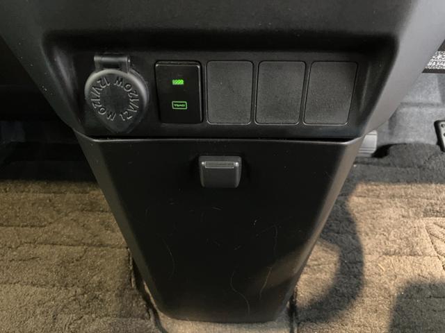 トールカスタムＧ　ＳＡII　ナビ／ＥＴＣ／アルミワンオーナー　純正ナビ　純正ＥＴＣ　バックモニター　Ｂｌｕｅｔｏｏｔｈ接続　アダプティブクルーズコントロール　両側パワースライドドア　ＬＥＤヘッドランプ　電動格納ミラー　純正１４インチアルミホイール（香川県）の中古車