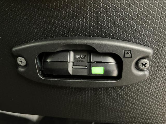 タントファンクロスターボ　ディスプレイオーディオワンオーナー　ターボ　９インチスマホ連携ディスプレイオーディオ　純正ＥＴＣ　純正ドライブレコーダー　パノラマモニター　Ｂｌｕｅｔｏｏｔｈ接続　運転席・助手席シートヒーター　純正１５インチアルミホイール（香川県）の中古車