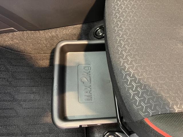 ロッキーＧ　ターボ／ナビ／ＥＴＣ／ドラレコ／アルミワンオーナー　ターボ　純正ナビ　純正ＥＴＣ　純正ドライブレコーダー　パノラマモニター　アダプティブクルーズコントロール　Ｂｌｕｅｔｏｏｔｈ接続　ＵＳＢ入力端子　純正１７インチアルミホイール（香川県）の中古車