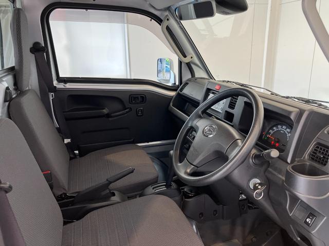 ハイゼットトラックエクストラＳＡIIIｔ　ＣＤ／作業灯ワンオーナー　作業灯　ＣＤ　移動式灰皿　ハロゲンヘッドライト　キーレスエントリー　オートライト　スマアシＩＩＩ　取扱説明書　メンテナンスノート（香川県）の中古車