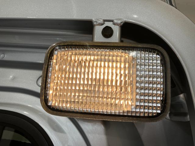 ハイゼットトラックエクストラＳＡIIIｔ　ＣＤ／作業灯ワンオーナー　作業灯　ＣＤ　移動式灰皿　ハロゲンヘッドライト　キーレスエントリー　オートライト　スマアシＩＩＩ　取扱説明書　メンテナンスノート（香川県）の中古車