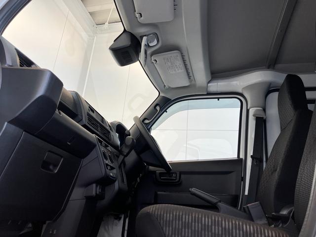 ハイゼットカーゴＤＸ　ＡＭ／ＦＭラジオ／両側スライドドアワンオーナー　キーレスエントリー　ＡＭ／ＦＭラジオ　スマアシ　両側スライドドア　ハロゲンヘッドライト　オートライト　オートマチックハイビーム　取扱説明書　メンテナンスノート（香川県）の中古車