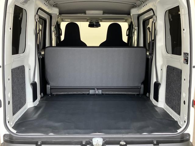 ハイゼットカーゴＤＸ　ＡＭ／ＦＭラジオ／両側スライドドアワンオーナー　キーレスエントリー　ＡＭ／ＦＭラジオ　スマアシ　両側スライドドア　ハロゲンヘッドライト　オートライト　オートマチックハイビーム　取扱説明書　メンテナンスノート（香川県）の中古車