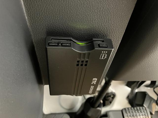 ハイゼットトラックスタンダード　社外ＥＴＣ／キーレスエントリー社外ＥＴＣ　ＡＭ／ＦＭラジオ　キーレスエントリー　ハロゲンヘッドライト　取扱説明書　メンテナンスノート（香川県）の中古車