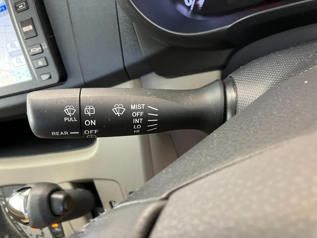 ムーヴＸ　ＳＡ　ナビ／バックモニター／アルミワンオーナー　純正ナビ　バックモニター　スマアシＩ　ハロゲンヘッドライト　オートライト　電動格納ミラー　純正１４インチアルミホイール　スマートキー　取扱説明書　メンテナンスノート（香川県）の中古車