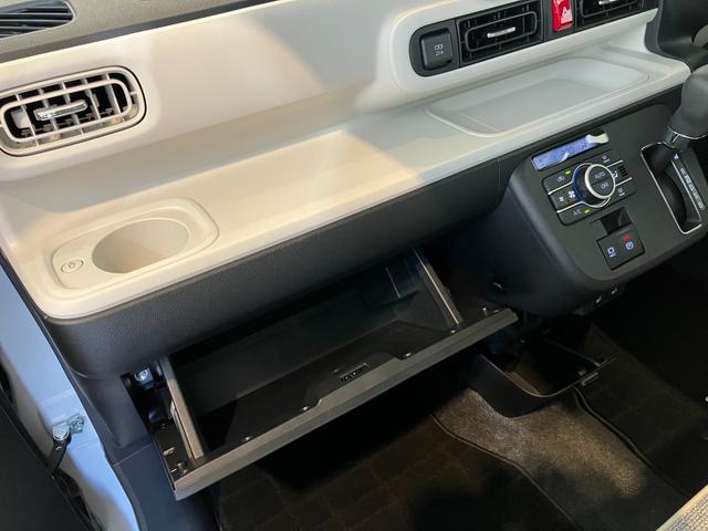 ムーヴキャンバスストライプスＧ　オーディオレス／ＵＳＢ入力端子ワンオーナー　オーディオレス　バックモニター対応カメラ　両側パワースライドドア　運転席・助手席シートヒーター　電動パーキングブレーキ　オートブレーキホールド　ＵＳＢ入力端子　ホッとカップホルダー（香川県）の中古車