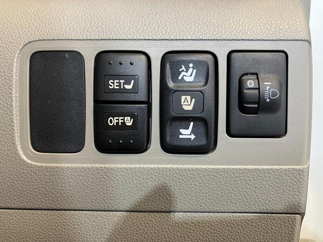 ムーヴコンテＧ　ナビ／アルミワンオーナー　純正ナビ　運転席パワーエントリーシート　ハロゲンヘッドライト　電動格納ミラー　スマートキー　純正１４インチアルミホイール　取扱説明書　メンテナンスノート（香川県）の中古車