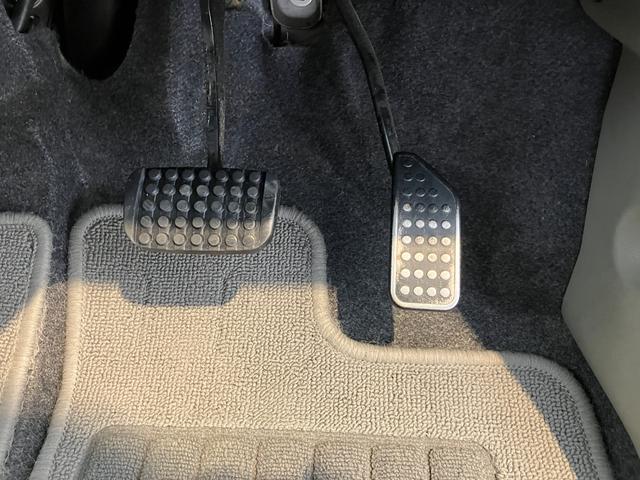 ムーヴコンテＧ　ナビ／アルミワンオーナー　純正ナビ　運転席パワーエントリーシート　ハロゲンヘッドライト　電動格納ミラー　スマートキー　純正１４インチアルミホイール　取扱説明書　メンテナンスノート（香川県）の中古車