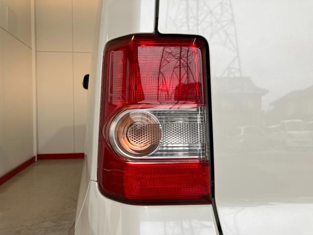 ムーヴコンテＧ　ナビ／アルミワンオーナー　純正ナビ　運転席パワーエントリーシート　ハロゲンヘッドライト　電動格納ミラー　スマートキー　純正１４インチアルミホイール　取扱説明書　メンテナンスノート（香川県）の中古車