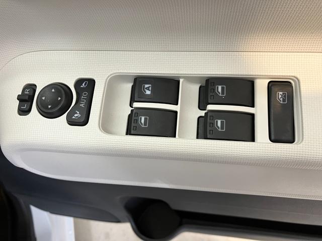 ムーヴキャンバスストライプスＧ　オーディオレスワンオーナー　オーディオレス　バックモニター対応カメラ　両側パワースライドドア　運転席・助手席シートヒーター　ホッとカップホルダー　ＬＥＤヘッドランプ　電動パーキングブレーキ　ＵＳＢ入力端子（香川県）の中古車