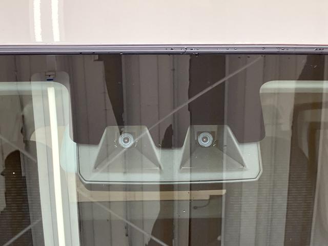 ハイゼットカーゴＤＸ　ＡＭ／ＦＭラジオ／キーレスエントリーワンオーナー　ＡＭ／ＦＭラジオ　キーレスエントリー　ハロゲンヘッドライト　オートライト　オートマチックハイビーム　両側スライドドア　取扱説明書　メンテナンスノート（香川県）の中古車