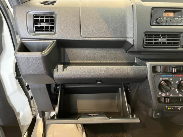 ハイゼットカーゴスペシャル　ＡＭ／ＦＭラジオ／両側スライドドアワンオーナー　ＡＭ／ＦＭラジオ　両側スライドドア　ハロゲンヘッドライト　オートライト　オートマチックハイビーム　取扱説明書　メンテナンスノート（香川県）の中古車