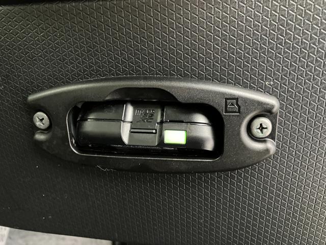 タントＸ　ナビ／ドラレコ／Ｂｌｕｅｔｏｏｔｈ接続ワンオーナー　純正ナビ　純正ドライブレコーダー　バックモニター　電動パーキングブレーキ　Ｂｌｕｅｔｏｏｔｈ接続　左側パワースライドドア　ＬＥＤヘッドランプ　運転席・助手席シートヒーター　ＵＳＢ入力端子（香川県）の中古車