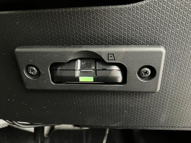 タントカスタムＲＳ　ターボ／ナビ／ＥＴＣ／ドラレコワンオーナー　ターボ　純正ナビ　純正ＥＴＣ　純正ドライブレコーダー　パノラマモニター　アダプティブクルーズコントロール　Ｂｌｕｅｔｏｏｔｈ接続　両側パワースライドドア　運転席・助手席シートヒーター（香川県）の中古車