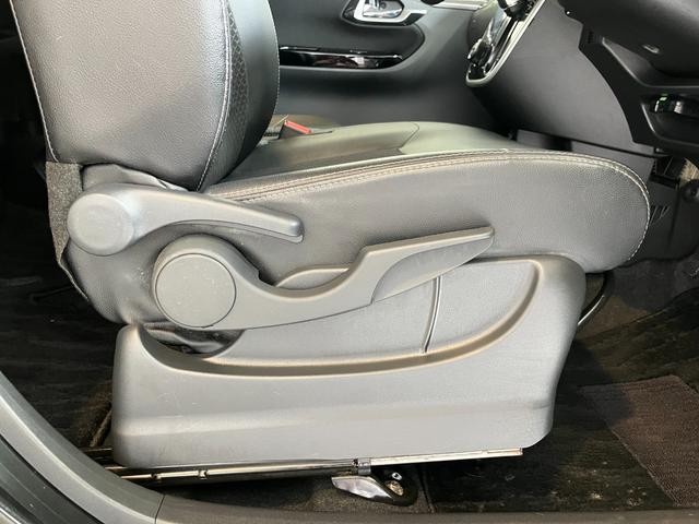 ムーヴカスタムＲＳハイパーリミテッドＳＡIII　ナビ／ＥＴＣワンオーナー　ターボ　純正ナビ　純正ＥＴＣ　純正ドライブレコーダー　パノラマモニター　Ｂｌｕｅｔｏｏｔｈ接続　運転席シートヒーター　ＬＥＤヘッドランプ　純正１５インチアルミホイール　スマアシＩＩＩ（香川県）の中古車